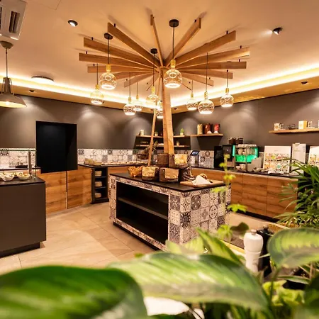 ホテル Wohngut 4*