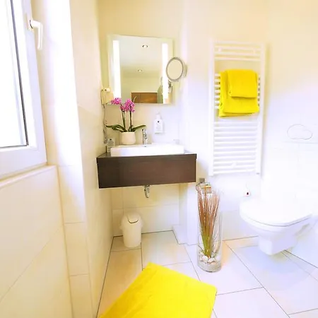 Wohngut Koblenz Hotel 4*