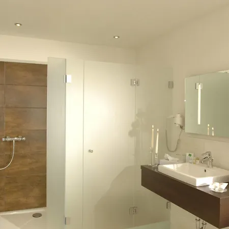 Wohngut Koblenz Hotel 4*