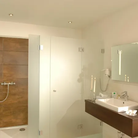 Wohngut Hotel 4*